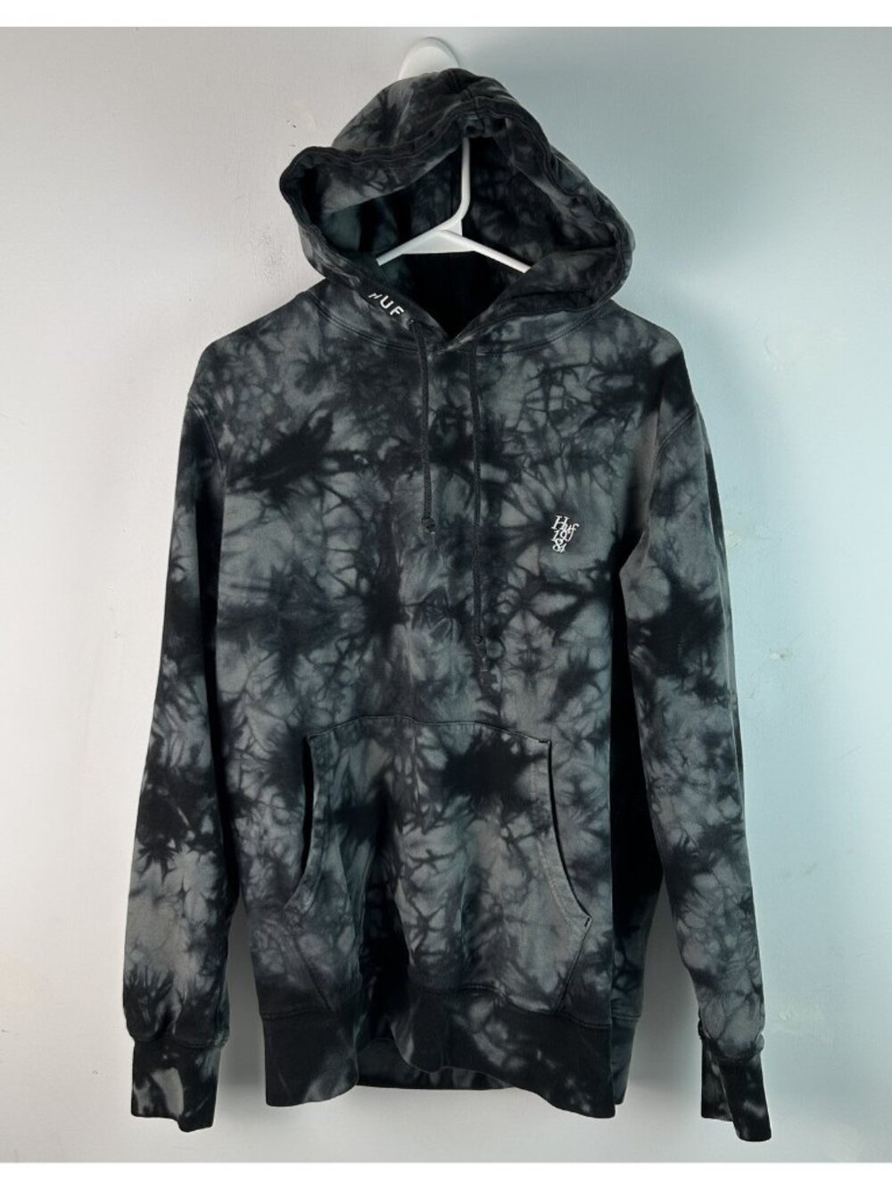 HUF Worldwide Embroidered Tie Dye Hoodie Sweatshirt Small Gray Read